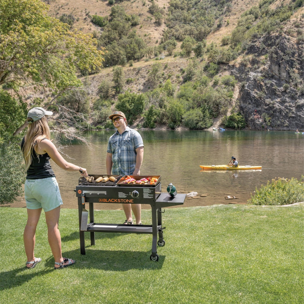 17 Griddle and Charcoal Grill Combo Q184