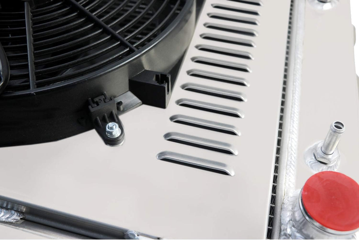 3 Row All Aluminum Radiator with Shroud Fan U79991