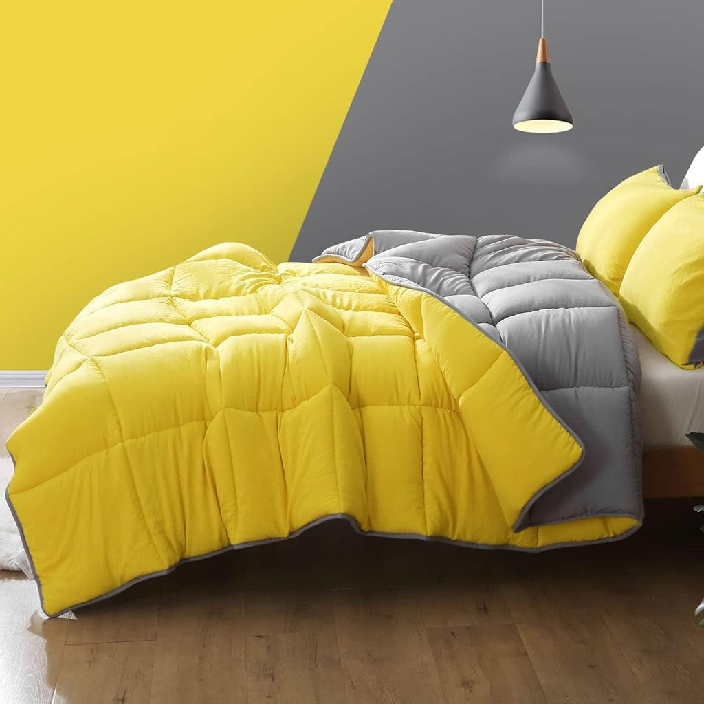 Reversible Down Alternative Comforter Set with Shams C5402