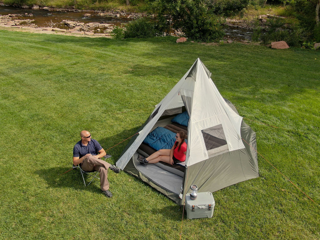 7-Person 1-Room Teepee Tent with Vented Rear Window, Green M587