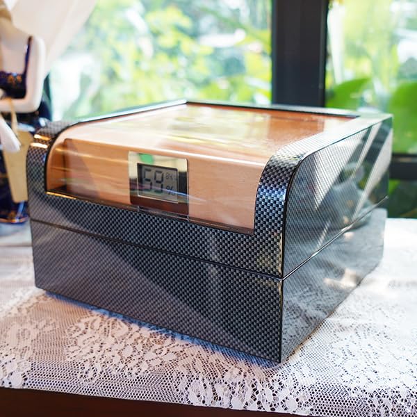 Handcrafted Spanish Cedar Cigar Humidor with Digital Hygrometer O67030