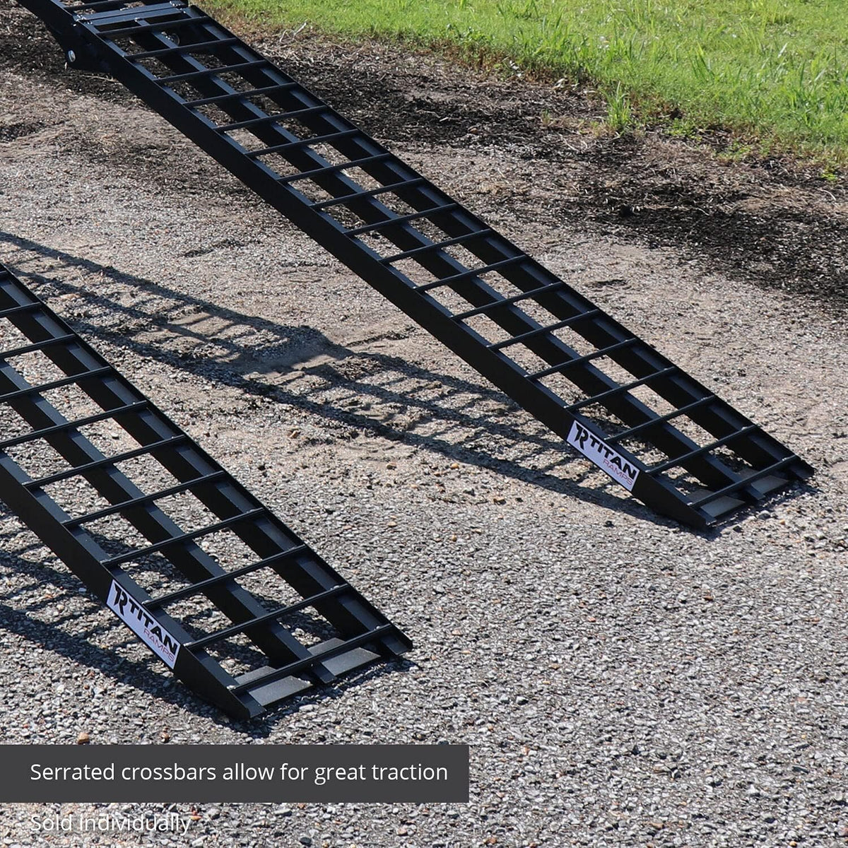 Folding Arch Ramps, Aluminum Frame, 600 LB Capacity, Safety Straps T33877