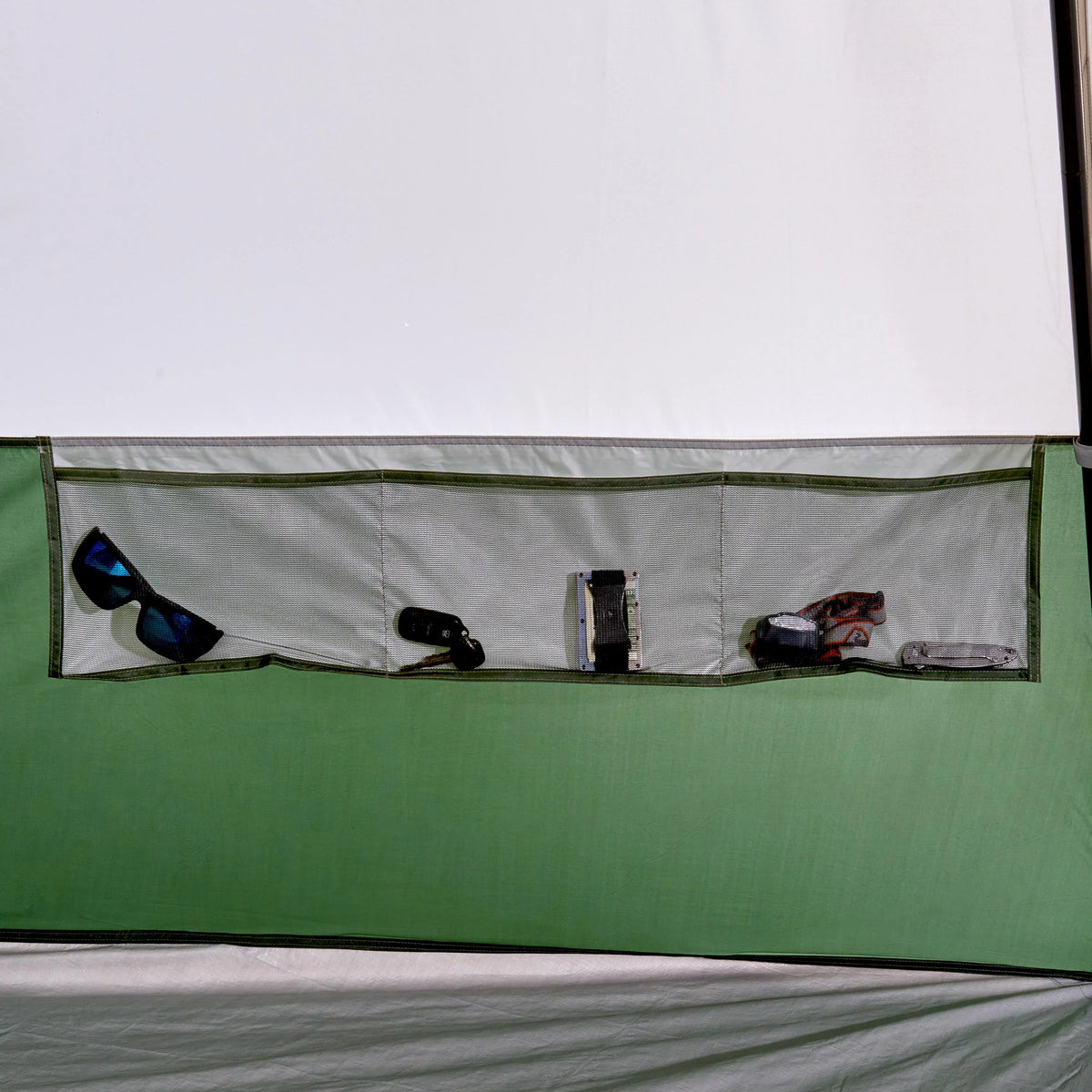 7-Person 1-Room Teepee Tent with Vented Rear Window, Green M587