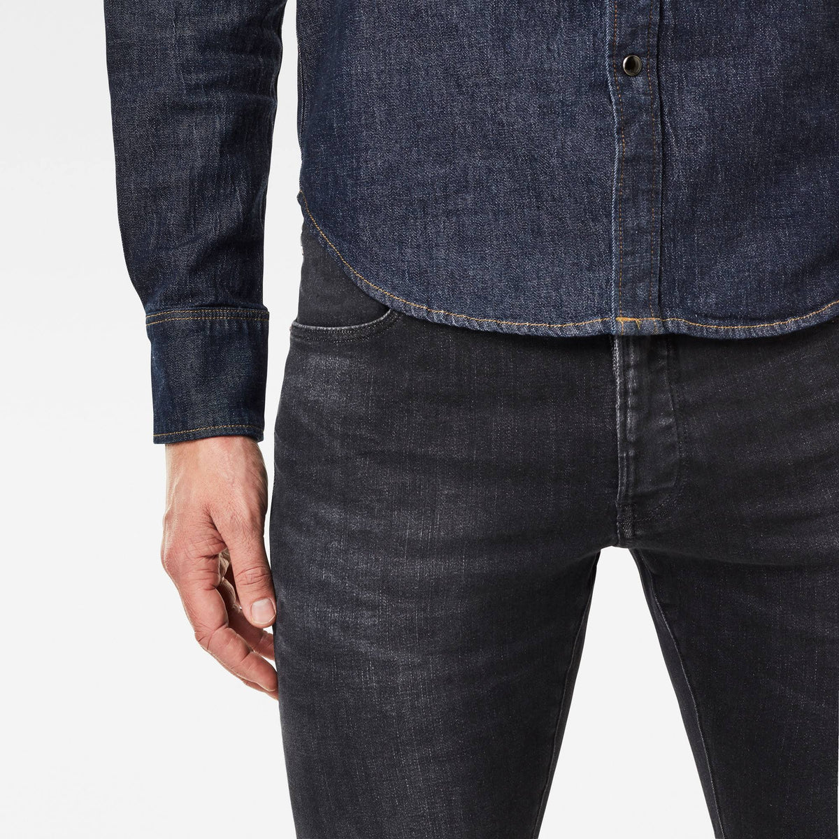 Slim 5 Pocket Jeans U470