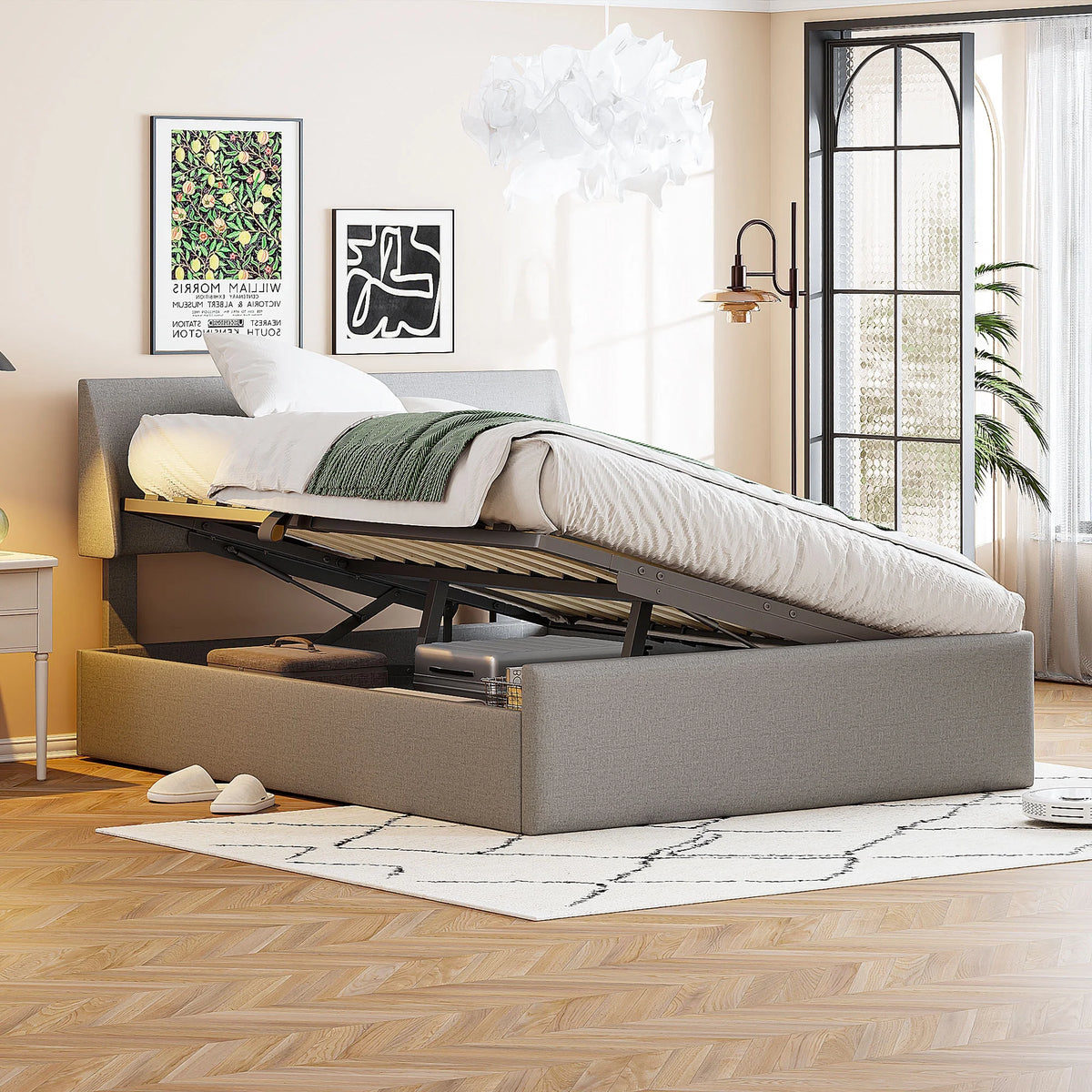 Full Size Sleigh Bed with Hydraulic Storage and Linen Upholstery X368