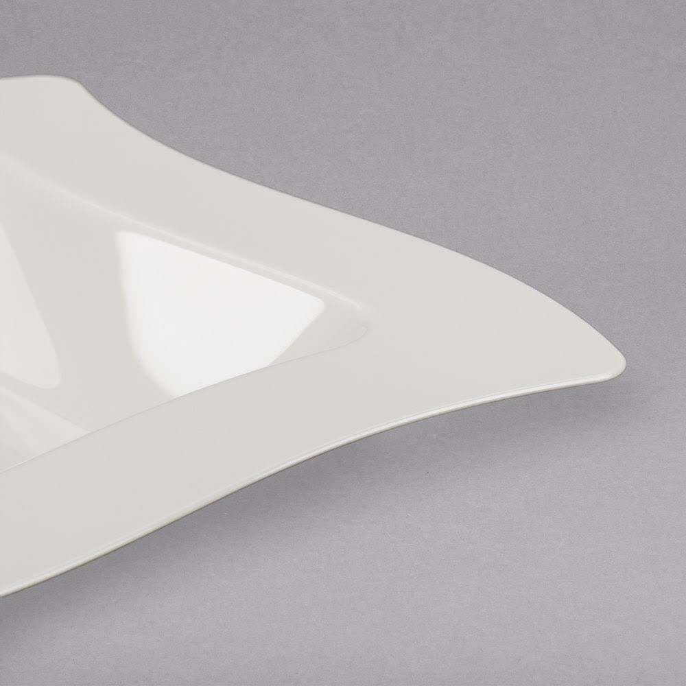 5 oz. Dessert Plastic Bowls V80078