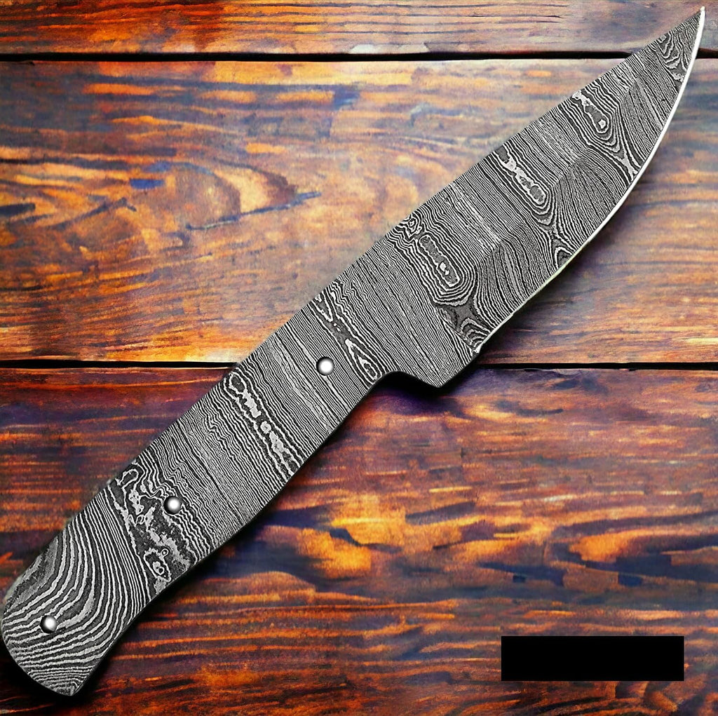 Damascus steel Full Tang Blank Blade Knife C310149