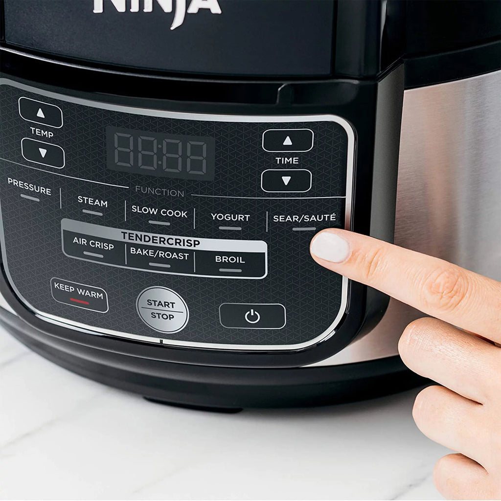 Silver 9 in 1 Pressure Cooker and Air Fryer F235