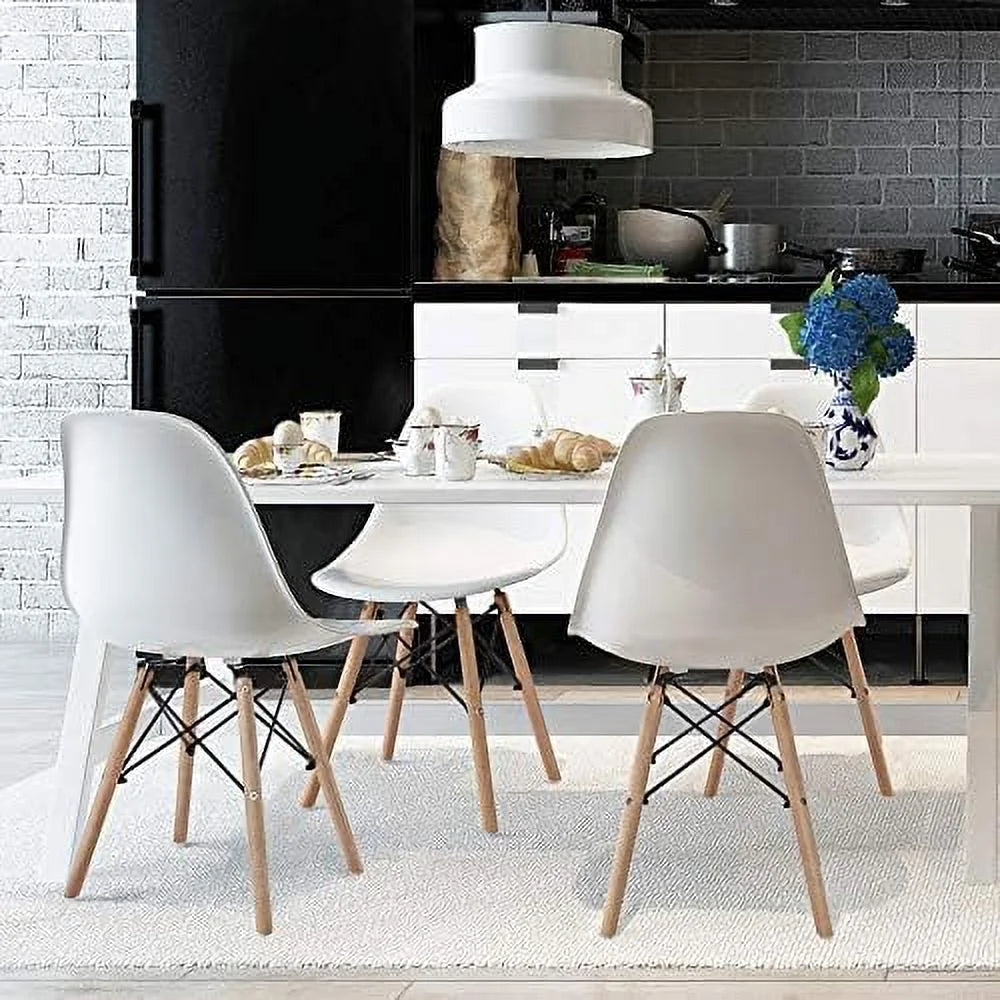 Set of 4 White Dining Chairs with Beech Wood Legs P647
