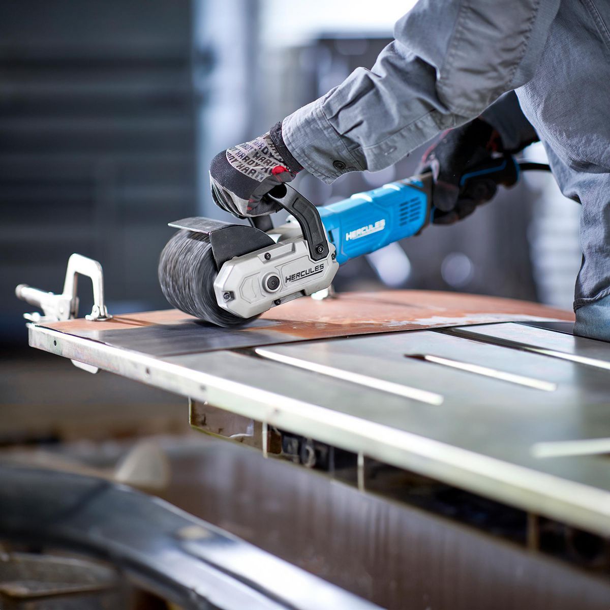 9 Amp Variable-Speed Surface Conditioning Tool U5263